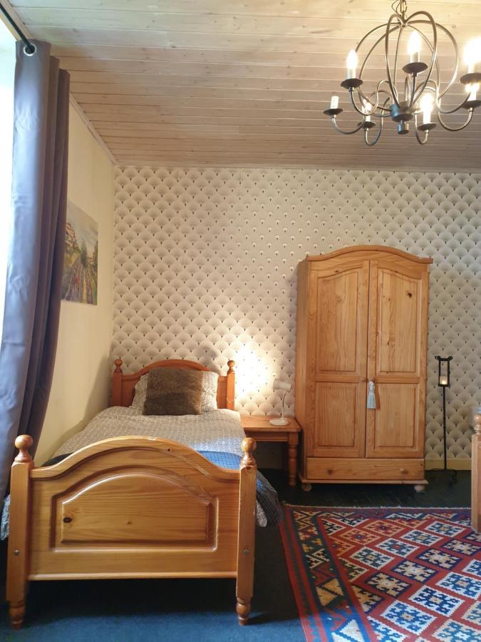 De Oude Pastorie Bed & Breakfast La Celle-En-Morvan Luaran gambar